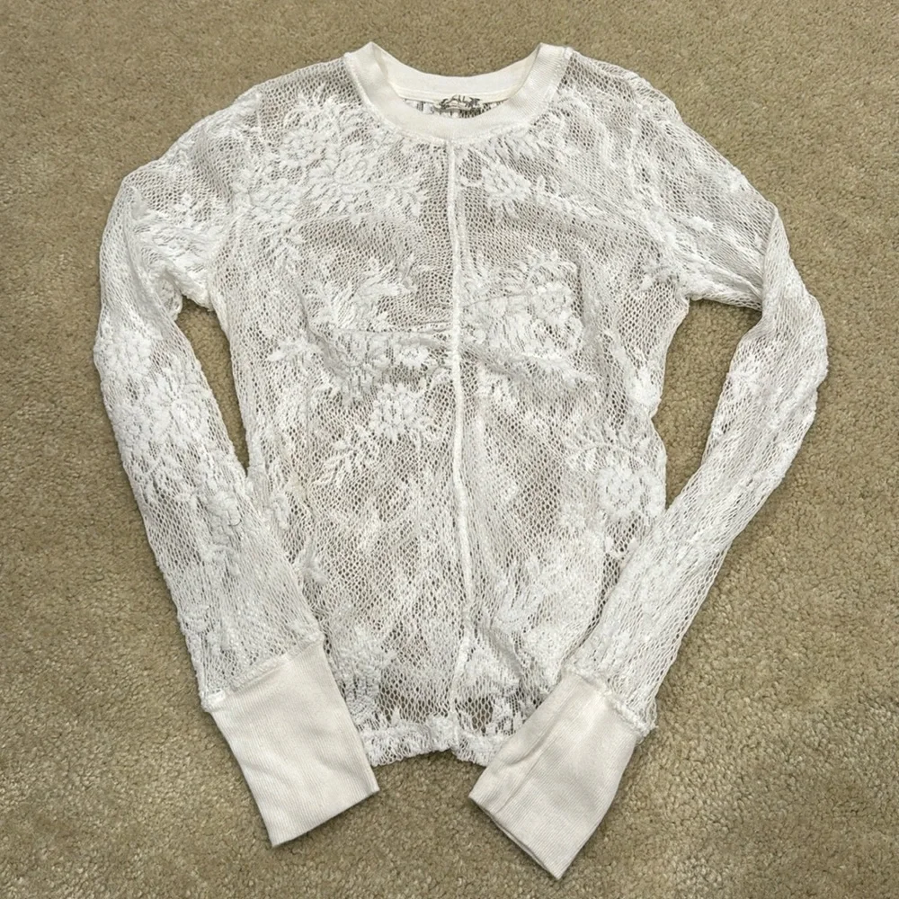 Intimately free people: white lace long sleeve — Size small - Picture 1 of 2